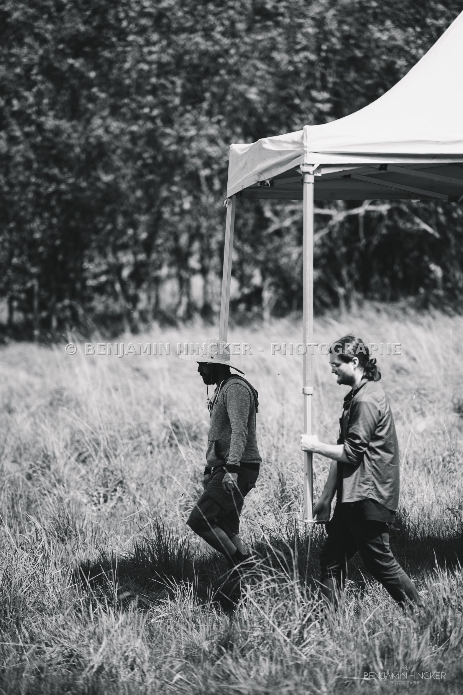 REPORTAGE - On set with BLUE MOUNT FILMS for the movie "Les Larmes du Regret" — 65