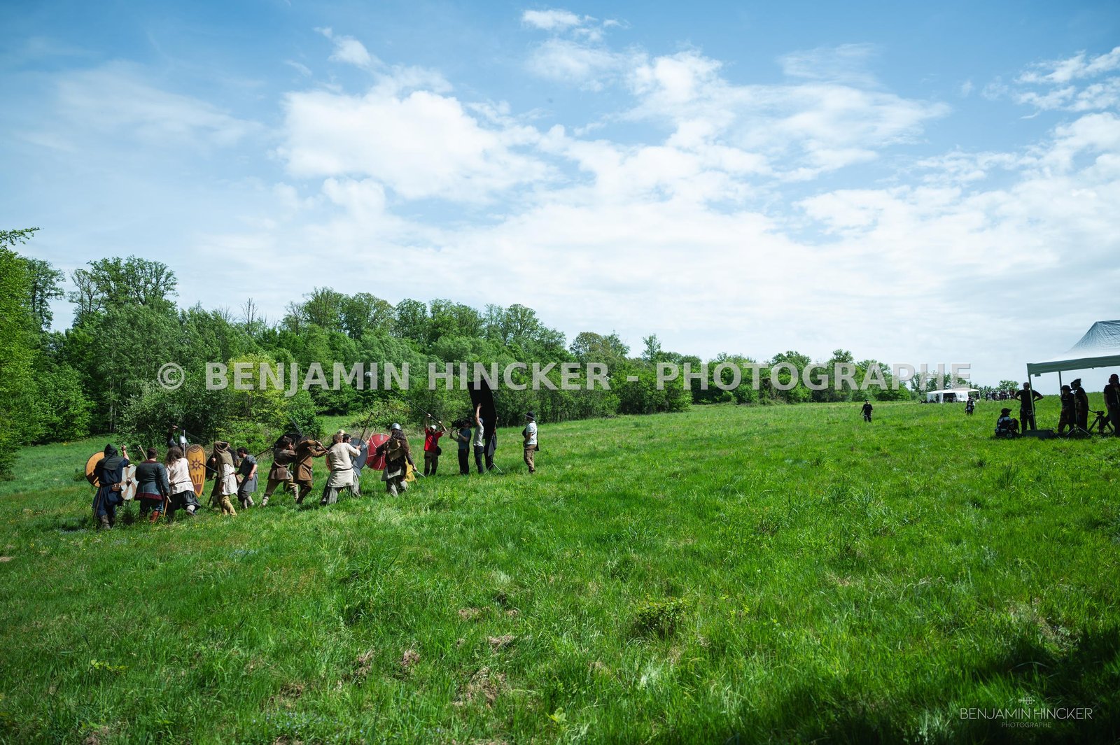 REPORTAGE - On set with BLUE MOUNT FILMS for the movie "Les Larmes du Regret" — 80