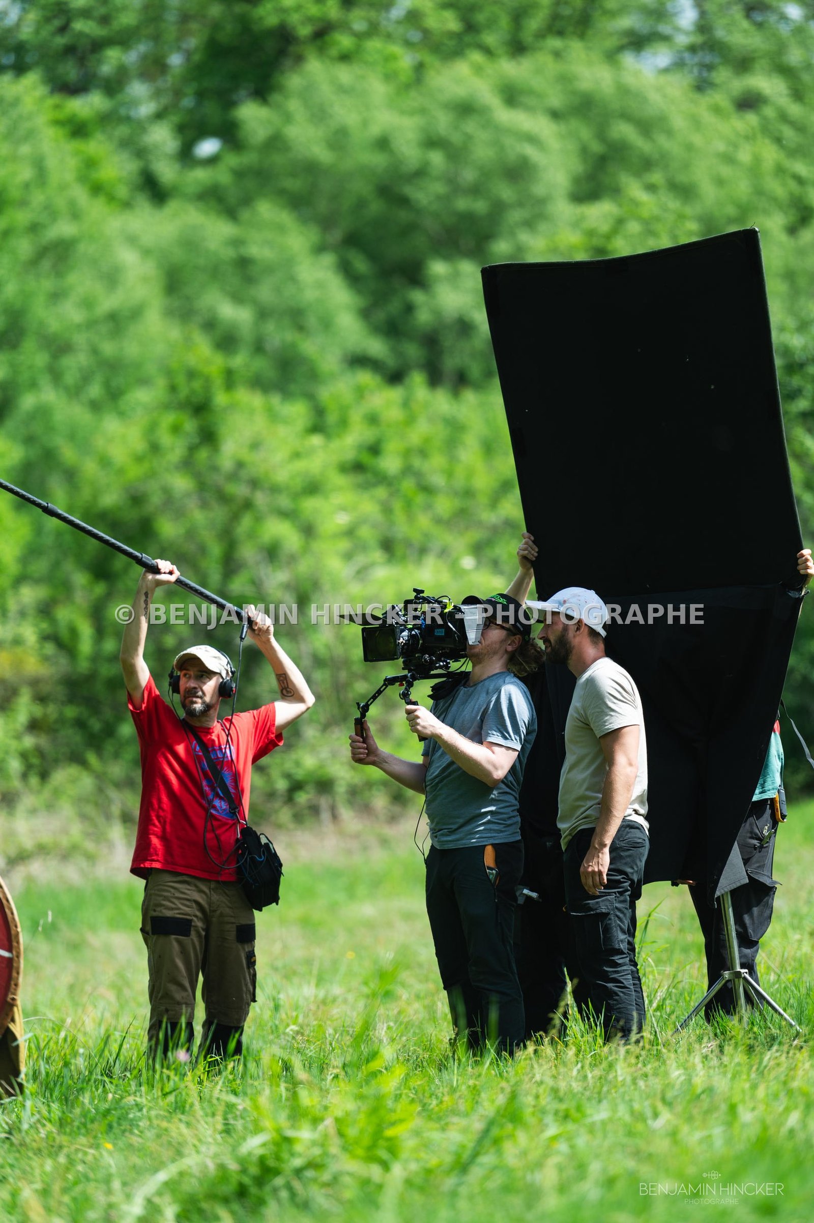 REPORTAGE - On set with BLUE MOUNT FILMS for the movie "Les Larmes du Regret" — 82