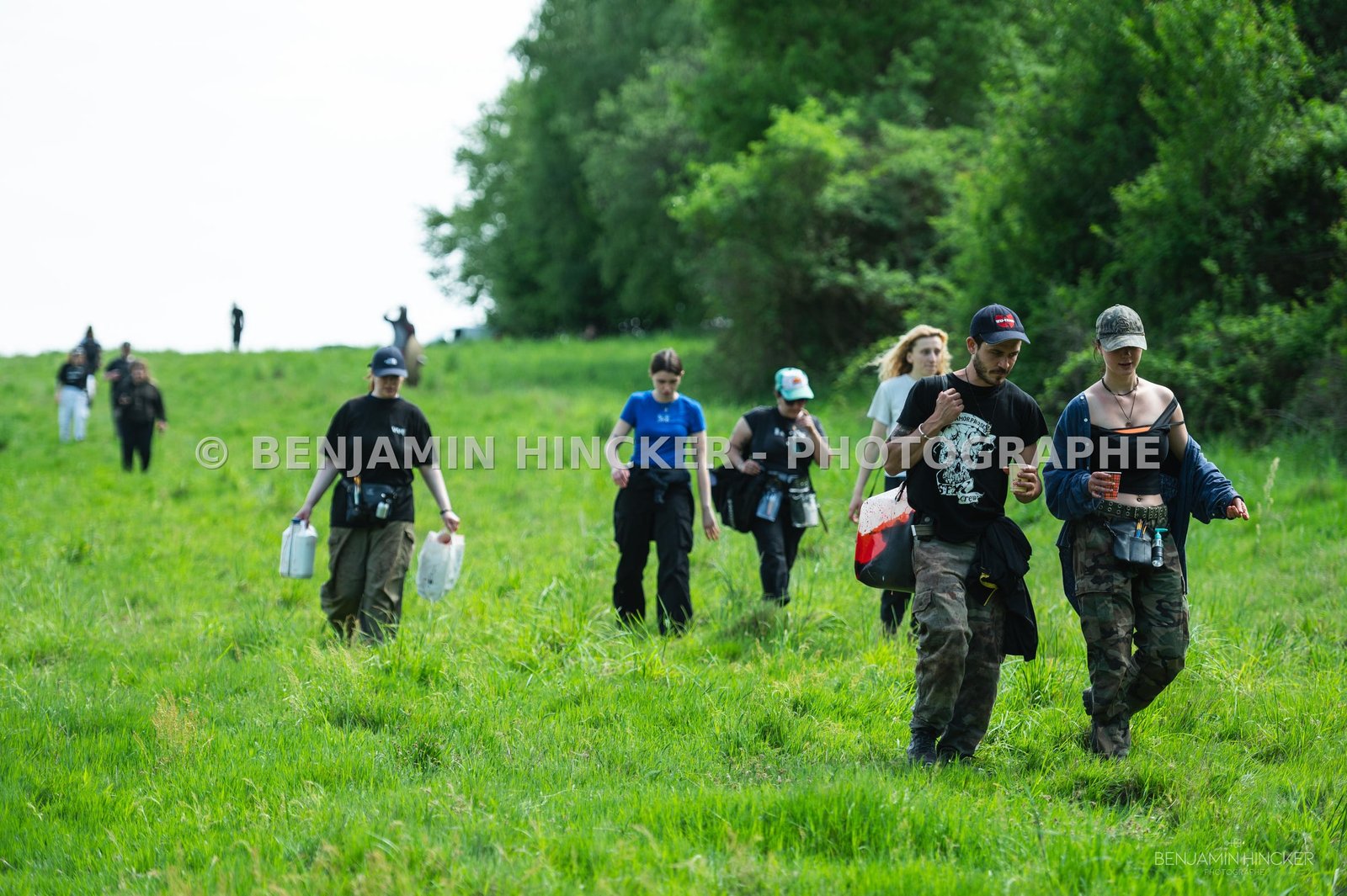 REPORTAGE - On set with BLUE MOUNT FILMS for the movie "Les Larmes du Regret" — 85