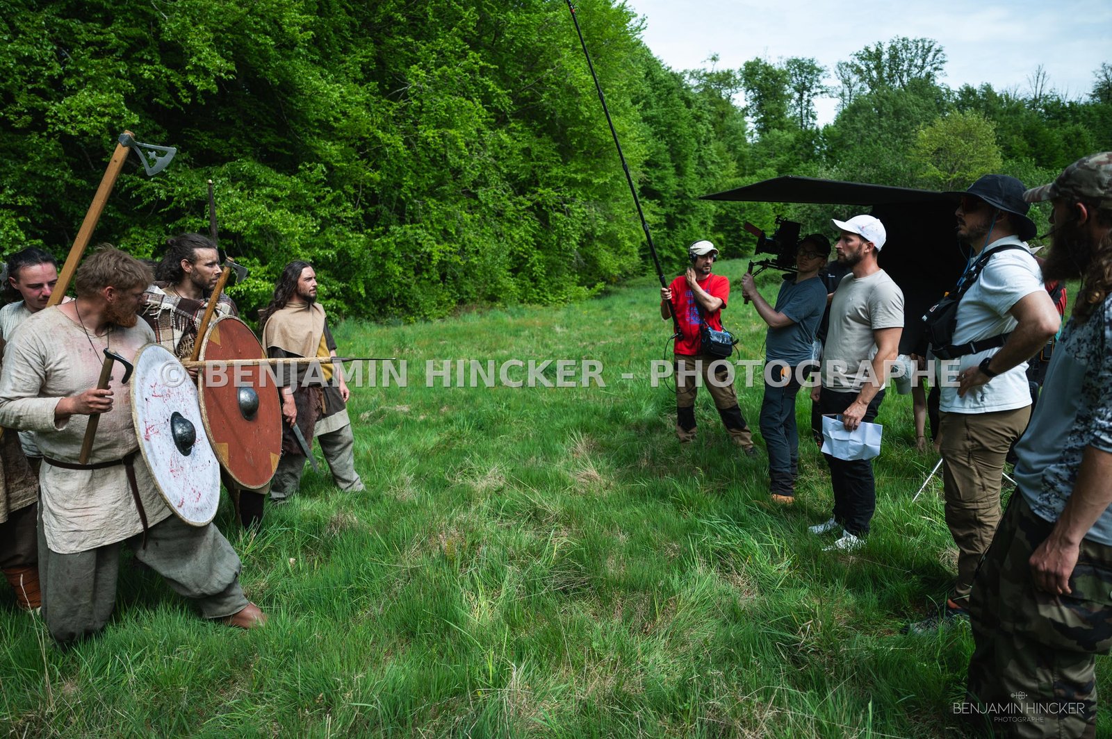 REPORTAGE - On set with BLUE MOUNT FILMS for the movie "Les Larmes du Regret" — 89