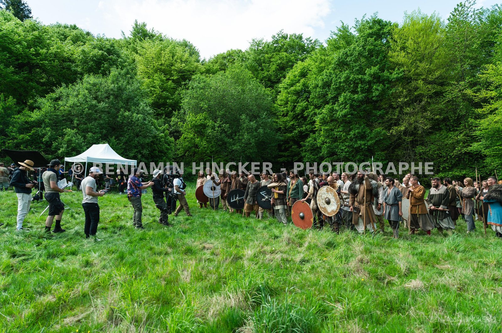 REPORTAGE - On set with BLUE MOUNT FILMS for the movie "Les Larmes du Regret" — 125