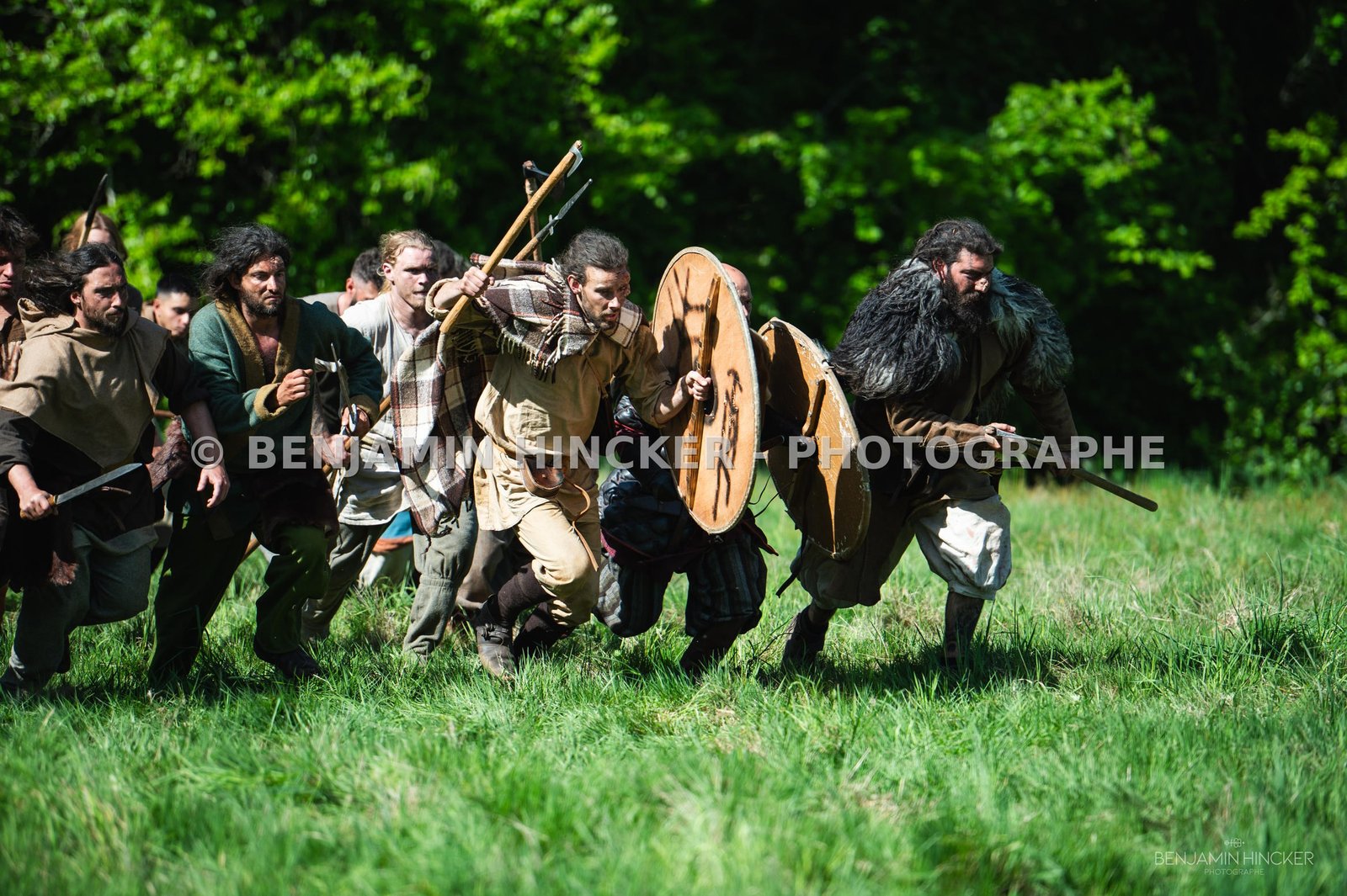 REPORTAGE - On set with BLUE MOUNT FILMS for the movie "Les Larmes du Regret" — 144