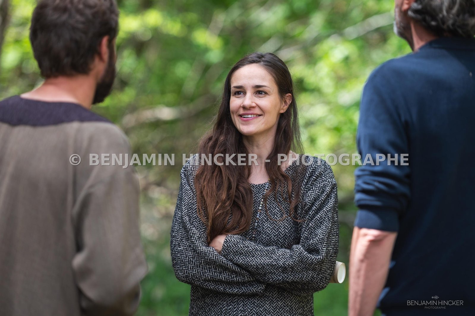 REPORTAGE - On set with BLUE MOUNT FILMS for the movie "Les Larmes du Regret" — 17