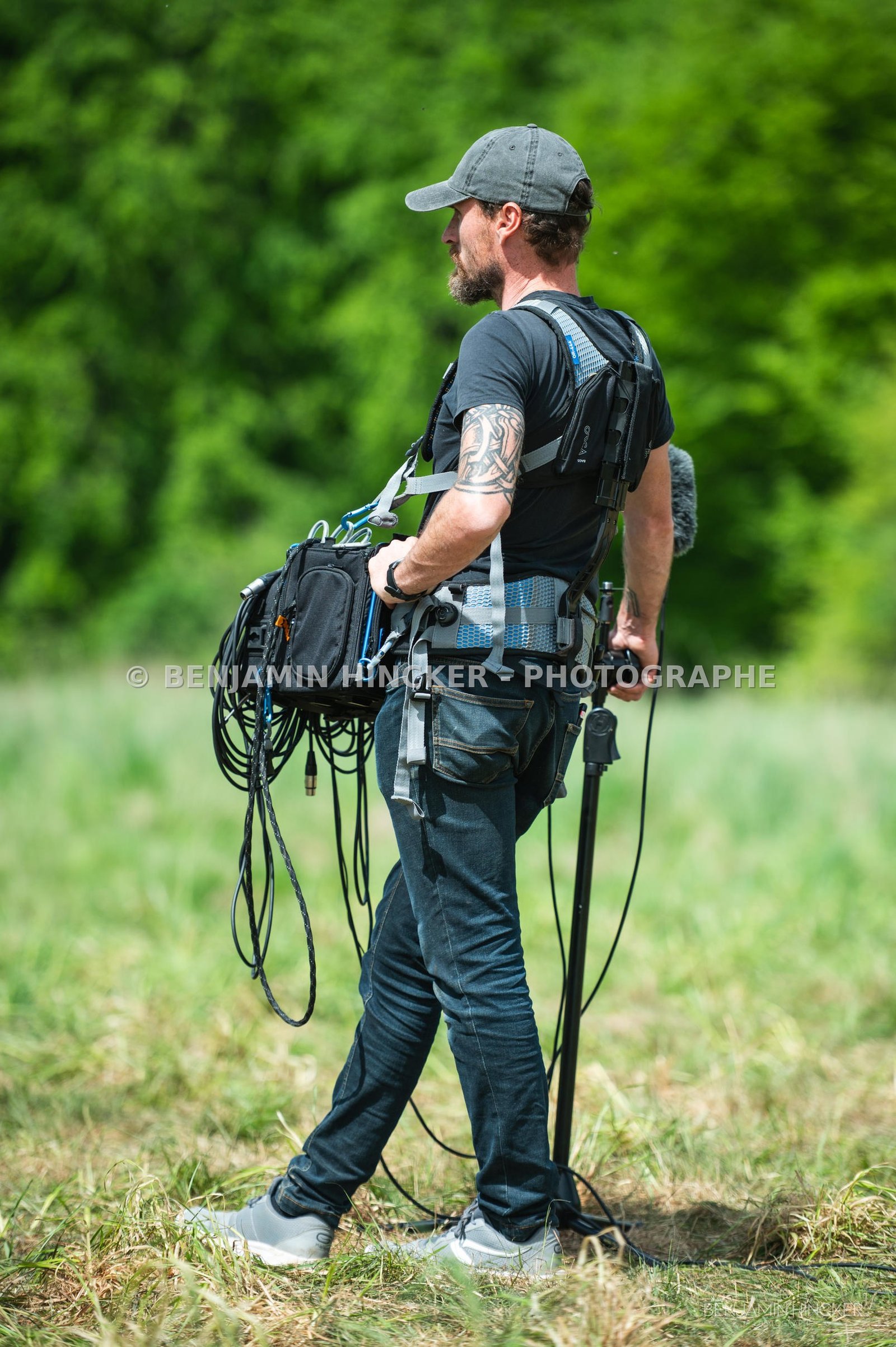 REPORTAGE - On set with BLUE MOUNT FILMS for the movie "Les Larmes du Regret" — 51